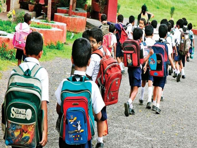 No school from June 15; Expert opinion with parents; The online argument is wrong | १५ जूनपासून शाळा नको; पालकांसह तज्ज्ञांचे मत; ऑनलाइनचा अट्टाहास चुकीचा No school from June 15; Expert opinion with parents; The online argument is wrong | १५ जूनपासून शाळा नको; पालकांसह तज्ज्ञांचे मत; ऑनलाइनचा अट्टाहास चुकीचा