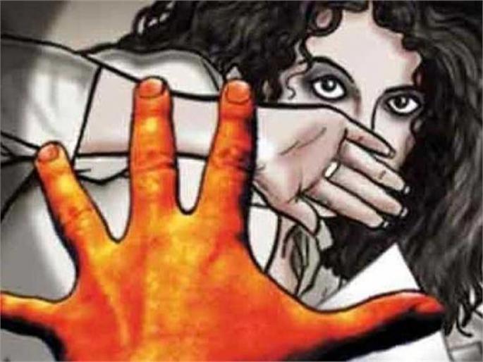 Ashram school girl tortured by former student for five days in a row; The accused arrested | आश्रमशाळेतील मुलीवर माजी विद्यार्थ्याकडून सलग पाच दिवस अत्याचार; आरोपीला अटक Ashram school girl tortured by former student for five days in a row; The accused arrested | आश्रमशाळेतील मुलीवर माजी विद्यार्थ्याकडून सलग पाच दिवस अत्याचार; आरोपीला अटक
