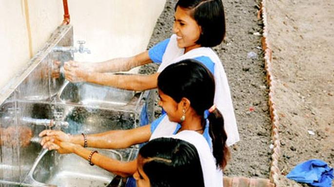 Municipal school students will get 'RO' water! | मनपा शाळेच्या विद्यार्थ्यांना मिळणार ‘आरओ’चे पाणी! Municipal school students will get 'RO' water! | मनपा शाळेच्या विद्यार्थ्यांना मिळणार ‘आरओ’चे पाणी!