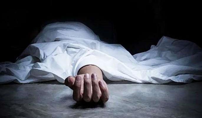 Ninth grader commits suicide by hanging in Khotenagar | खोटेनगरात नववीतील मुलाची गळफास घेवून आत्महत्या Ninth grader commits suicide by hanging in Khotenagar | खोटेनगरात नववीतील मुलाची गळफास घेवून आत्महत्या