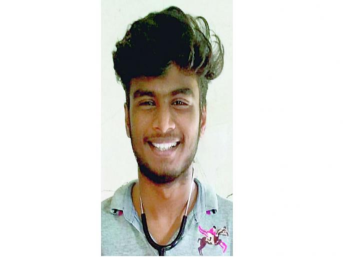 Medical student commits suicide at Pusad | पुसद येथे मेडिकलच्या विद्यार्थ्याची आत्महत्या; कारण अस्पष्ट Medical student commits suicide at Pusad | पुसद येथे मेडिकलच्या विद्यार्थ्याची आत्महत्या; कारण अस्पष्ट