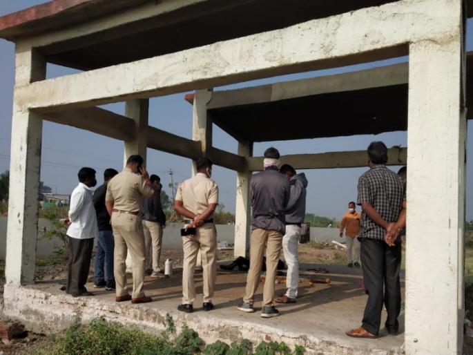 Exciting! A partially burnt body of a man was found in Baramati taluka | बारामती तालुक्यात आढळला अर्धवट जळालेला पुरुषाचा मृतदेह Exciting! A partially burnt body of a man was found in Baramati taluka | बारामती तालुक्यात आढळला अर्धवट जळालेला पुरुषाचा मृतदेह