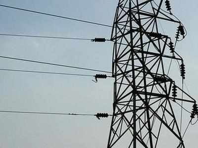 Death of the youth by high-tension line in Nagpur | नागपुरात हायटेन्शन लाईनच्या करंटने तरुणाचा मृत्यू  Death of the youth by high-tension line in Nagpur | नागपुरात हायटेन्शन लाईनच्या करंटने तरुणाचा मृत्यू