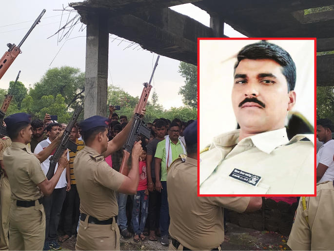 Unfortunate! A policeman died of a heart attack at the police station of Banoti | दुर्दैवी! चौकीतच हृदयविकाराने पोलिस कर्मचाऱ्याचा मृत्यू Unfortunate! A policeman died of a heart attack at the police station of Banoti | दुर्दैवी! चौकीतच हृदयविकाराने पोलिस कर्मचाऱ्याचा मृत्यू