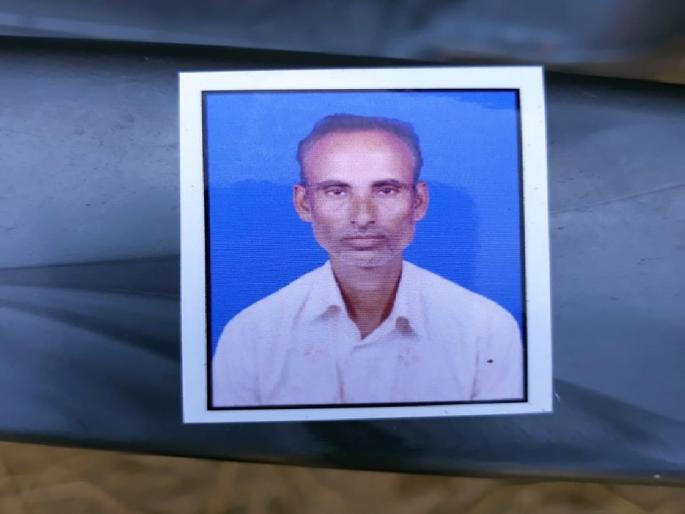 Farmer commits suicide due to indebtedness in gondia | Gondia | कर्जबाजारी आणि नापिकीला कंटाळून शेतकऱ्याची आत्महत्या Farmer commits suicide due to indebtedness in gondia | Gondia | कर्जबाजारी आणि नापिकीला कंटाळून शेतकऱ्याची आत्महत्या