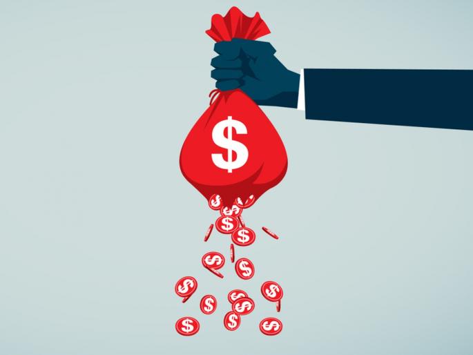 About one-third of the world's countries are in debt; 92 lakh crore dollar debt to the world | व्याजानेच होतेय तिजाेरी रिकामी; जगावर ९२ लाख काेटी डाॅलर कर्ज