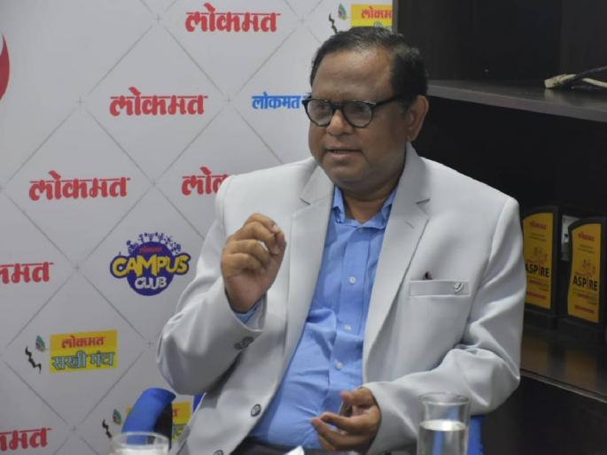 Education up to graduation should be the standard of literacy! | पदवीपर्यंतचे शिक्षण साक्षरतेचा मापदंड हवा! Education up to graduation should be the standard of literacy! | पदवीपर्यंतचे शिक्षण साक्षरतेचा मापदंड हवा!