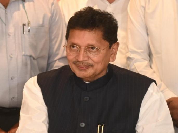 Shinde Sena leader Deepak Kesarkar has presented a clear position regarding the grand alliance in Sindhudurg in the upcoming elections | Local Body Election: युतीसाठी सकारात्मक, मात्र..; शिंदेसेनेचे नेते दीपक केसरकरांनी मांडली स्पष्ट भूमिका Shinde Sena leader Deepak Kesarkar has presented a clear position regarding the grand alliance in Sindhudurg in the upcoming elections | Local Body Election: युतीसाठी सकारात्मक, मात्र..; शिंदेसेनेचे नेते दीपक केसरकरांनी मांडली स्पष्ट भूमिका