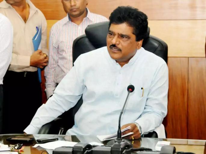 Government should study properly before implementing medical education in Marathi says Former Health Minister Dr Deepak Sawant | मराठीतून वैद्यकीय शिक्षणाची अंमलबजावणी करण्यापूर्वी शासनाने नीट अभ्यास करावा! Government should study properly before implementing medical education in Marathi says Former Health Minister Dr Deepak Sawant | मराठीतून वैद्यकीय शिक्षणाची अंमलबजावणी करण्यापूर्वी शासनाने नीट अभ्यास करावा!