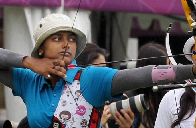 Deepika kumari win silver medal in Archery | तिरंदाजीत दीपिकाला रौप्यपदक