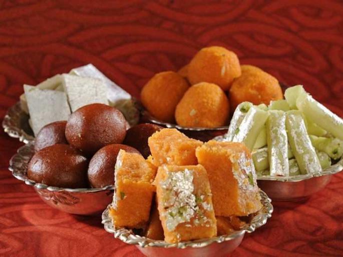 It is mandatory to set an expiry date of open sweets and dairy products | उघडी मिठाई, दुग्धजन्य पदार्थांची ‘एक्सपायरी डेट’ टाकणे बंधनकारक It is mandatory to set an expiry date of open sweets and dairy products | उघडी मिठाई, दुग्धजन्य पदार्थांची ‘एक्सपायरी डेट’ टाकणे बंधनकारक