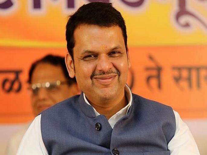 'Fadnavis made himself laugh', critics comment on Devendra by shiv sena | 'फडणवीसांनी स्वत:चंच हसू करुन घेतलं', देवेंद्रांवर टीकेचे बाण  'Fadnavis made himself laugh', critics comment on Devendra by shiv sena | 'फडणवीसांनी स्वत:चंच हसू करुन घेतलं', देवेंद्रांवर टीकेचे बाण
