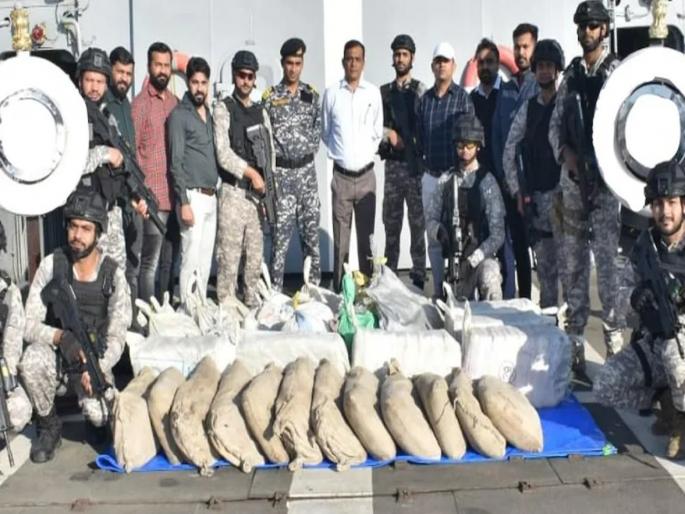 Indian Navy: Great Navy Performance; Attempts to smuggle drugs worth Rs 2,000 crore to India via Pakistan | Indian Navy : नौदलाची मोठी कामगिरी; २ हजार कोटींचं ड्रग्स जप्त, पाकिस्तानमार्गे भारतात आणण्याचे प्रयत्न Indian Navy: Great Navy Performance; Attempts to smuggle drugs worth Rs 2,000 crore to India via Pakistan | Indian Navy : नौदलाची मोठी कामगिरी; २ हजार कोटींचं ड्रग्स जप्त, पाकिस्तानमार्गे भारतात आणण्याचे प्रयत्न