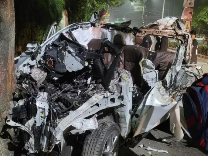 dehradun accident late night six people died car shattered into pieces | काळाने घातला घाला! डेहराडूनमध्ये भीषण अपघातात ६ जणांचा मृत्यू; कारचा चक्काचूर dehradun accident late night six people died car shattered into pieces | काळाने घातला घाला! डेहराडूनमध्ये भीषण अपघातात ६ जणांचा मृत्यू; कारचा चक्काचूर