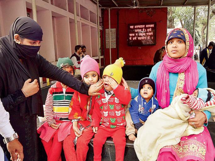 Delhi violence National Commission for Women team to visit affected areas | Delhi Violence: हिंसाचारग्रस्त भागांची महिला आयोगाकडून पाहणी Delhi violence National Commission for Women team to visit affected areas | Delhi Violence: हिंसाचारग्रस्त भागांची महिला आयोगाकडून पाहणी