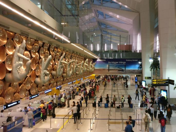 CoronaVirus Online portal launched to facilitate contactless journey of inbound international passengers | CoronaVirus News: क्वारंटाईनमधून सूट मिळण्यासाठी हवाई प्रवासी करू शकतील ऑनलाईन अर्ज CoronaVirus Online portal launched to facilitate contactless journey of inbound international passengers | CoronaVirus News: क्वारंटाईनमधून सूट मिळण्यासाठी हवाई प्रवासी करू शकतील ऑनलाईन अर्ज