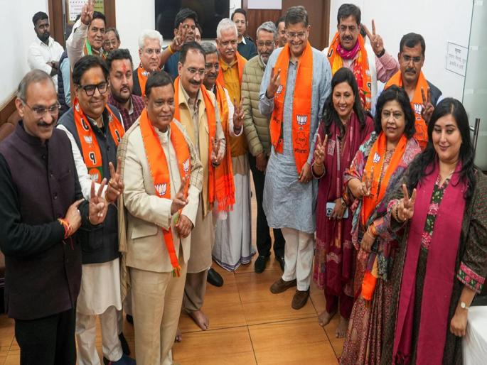 delhi govt formation delhi to have two deputy cm's bjp after win delhi election 2025  | भाजप दिल्लीत दोन उपमुख्यमंत्री बनवू शकते, सत्ता स्थापनेच्या हालचाली सुरू  delhi govt formation delhi to have two deputy cm's bjp after win delhi election 2025  | भाजप दिल्लीत दोन उपमुख्यमंत्री बनवू शकते, सत्ता स्थापनेच्या हालचाली सुरू