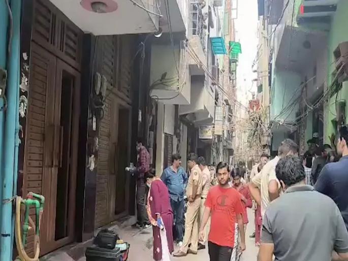 Delhi shaken by attempted double murder, husband shoots wife and child | दुहेरी हत्येच्या प्रयत्नाने दिल्ली हादरली, पतीने पत्नी आणि मुलावर झाडल्या गोळ्या 