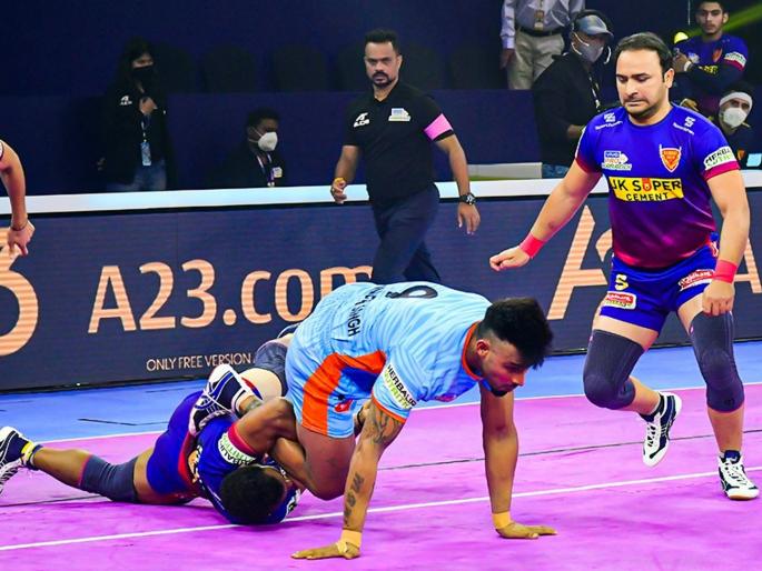 Pro Kabaddi League 2021 PKL Live Updates Dabang Delhi vs Bengal Warriors Up Yoddha vs Gujarat Giants | Pro Kabaddi League 2021-22: दिल्लीची दबंगगिरी..!! गेल्या वर्षीचे चॅम्पियन्स 'बंगाल वॉरियर्स'ना अक्षरश: लोळवलं Pro Kabaddi League 2021 PKL Live Updates Dabang Delhi vs Bengal Warriors Up Yoddha vs Gujarat Giants | Pro Kabaddi League 2021-22: दिल्लीची दबंगगिरी..!! गेल्या वर्षीचे चॅम्पियन्स 'बंगाल वॉरियर्स'ना अक्षरश: लोळवलं