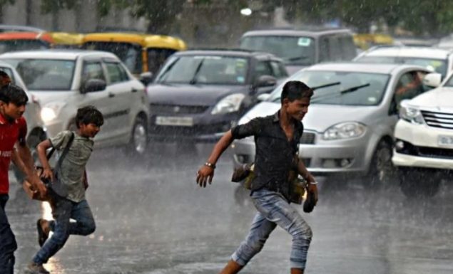 Goa receives maximum rainfall across the country; So far 4 inch note | संपूर्ण देशात सर्वाधिक पाऊस गोव्यात; आतापर्यंत १४८ इंचांची नोंद Goa receives maximum rainfall across the country; So far 4 inch note | संपूर्ण देशात सर्वाधिक पाऊस गोव्यात; आतापर्यंत १४८ इंचांची नोंद