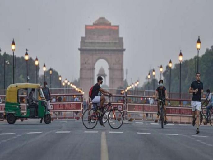 Delhi Unlock: Metro-bus will run with 100% capacity from 26 july, while 50% citizens allowed in malls and cinemas | Delhi Unlock: उद्यापासून 100% क्षमतेसह मेट्रो-बस धावणार, तर मॉल-सिनेमागृहात 50% नागरिकांना परवानगी Delhi Unlock: Metro-bus will run with 100% capacity from 26 july, while 50% citizens allowed in malls and cinemas | Delhi Unlock: उद्यापासून 100% क्षमतेसह मेट्रो-बस धावणार, तर मॉल-सिनेमागृहात 50% नागरिकांना परवानगी