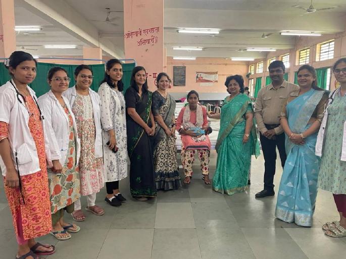 ... and the unconscious mother gave birth safely! | ... अन् बेशुद्ध मातेची झाली सुखरूप प्रसूती! शासकीय रुग्णालयाची कामगिरी ... and the unconscious mother gave birth safely! | ... अन् बेशुद्ध मातेची झाली सुखरूप प्रसूती! शासकीय रुग्णालयाची कामगिरी