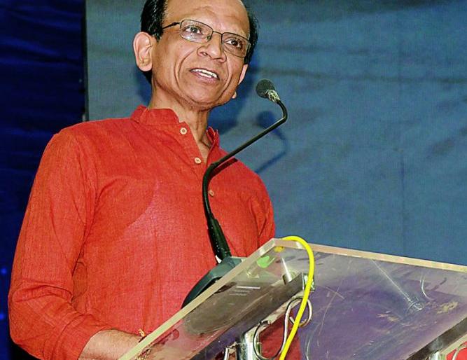 No criticism on demonetization need analysis : Anil Bokil | नोटाबंदीवर टीका नको, विश्लेषण गरजेचे : अनिल बोकील No criticism on demonetization need analysis : Anil Bokil | नोटाबंदीवर टीका नको, विश्लेषण गरजेचे : अनिल बोकील