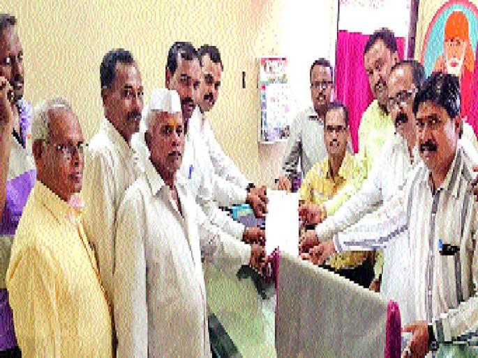  Dengue death; The corporation took control | डेंग्यूने युवकाचा मृत्यू; नगपरिषदेला धरले धारेवर