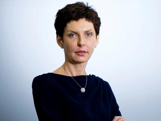Worldwide: Who is the highest paid person in the world? | जगभर : जगात सर्वाधिक पगार घेणारी व्यक्ती कोण? Worldwide: Who is the highest paid person in the world? | जगभर : जगात सर्वाधिक पगार घेणारी व्यक्ती कोण?