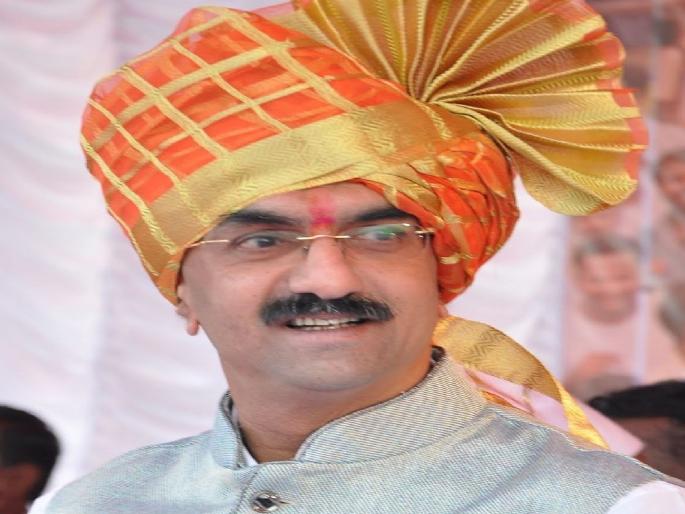 Minister Shambhuraj Desai leads in spending funds | Shambhuraj Desai: मंत्री शंभूराज देसाई निधी खर्च करण्यात आघाडीवर