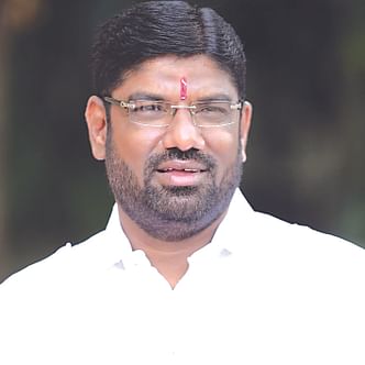 Municipal Corporation NCP's Avinash Ghule is the chairman | महापालिका स्थायी समिती : राष्ट्रवादीचे अविनाश घुले यांची सभापतीपदी बिनविरोध निवड Municipal Corporation NCP's Avinash Ghule is the chairman | महापालिका स्थायी समिती : राष्ट्रवादीचे अविनाश घुले यांची सभापतीपदी बिनविरोध निवड