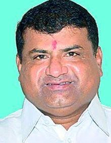 Sharad Pawar with all the office bearers of Chalisgaon taluka | चाळीसगाव तालुक्यातील राष्ट्रवादीचे सर्व पदाधिकारी शरद पवारांसोबत Sharad Pawar with all the office bearers of Chalisgaon taluka | चाळीसगाव तालुक्यातील राष्ट्रवादीचे सर्व पदाधिकारी शरद पवारांसोबत