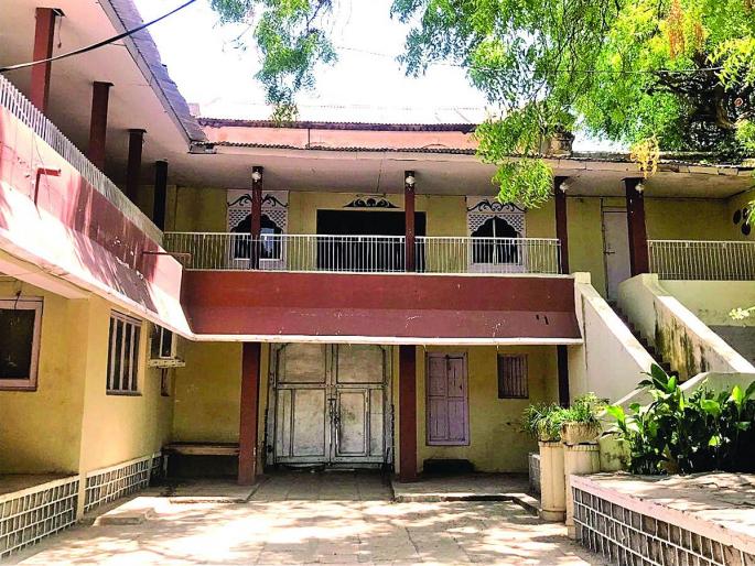 Chhatrapati Rajarshi Shahu Maharaj had given a visit at Khamgaon! | छत्रपती राजर्षी शाहू महाराजांनी दिली होती खामगाव येथे भेट ! Chhatrapati Rajarshi Shahu Maharaj had given a visit at Khamgaon! | छत्रपती राजर्षी शाहू महाराजांनी दिली होती खामगाव येथे भेट !