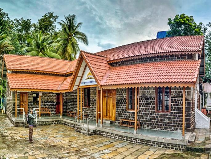 brother deshpande memorial church in pune with marathi name | Christmas Days: मराठी नाव असलेले पुण्यातील ‘ब्रदर देशपांडे मेमोरियल चर्च’ brother deshpande memorial church in pune with marathi name | Christmas Days: मराठी नाव असलेले पुण्यातील ‘ब्रदर देशपांडे मेमोरियल चर्च’