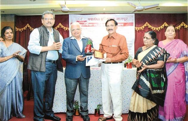 The literature should not be a progressive or regressive label - Pankaj Chande | साहित्याला पुरोगामी अथवा प्रतिगामी लेबल नसावे - पंकज चांदे The literature should not be a progressive or regressive label - Pankaj Chande | साहित्याला पुरोगामी अथवा प्रतिगामी लेबल नसावे - पंकज चांदे