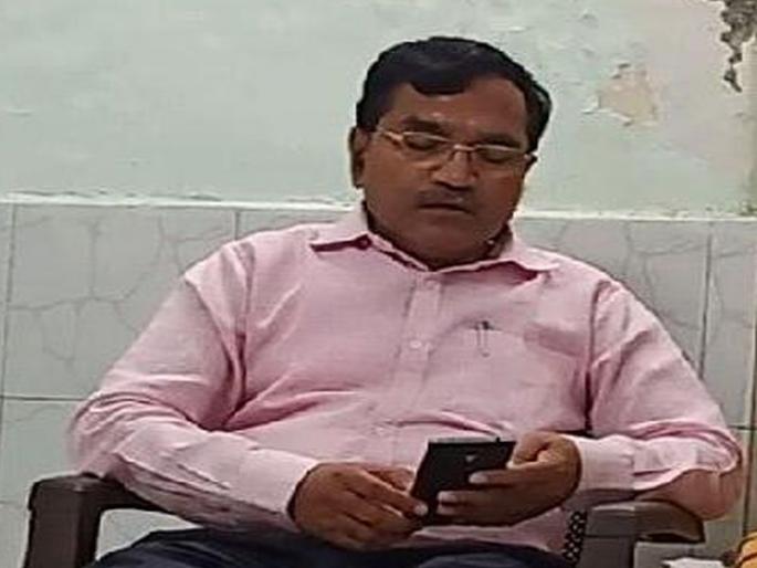 The Deputy Tahsildar of Pusad accepted the bribe of five thousand in the 'ACB' network | पुसदचा नायब तहसीलदार ‘एसीबी’च्या जाळ्यात, पाच हजारांची लाच स्वीकारली The Deputy Tahsildar of Pusad accepted the bribe of five thousand in the 'ACB' network | पुसदचा नायब तहसीलदार ‘एसीबी’च्या जाळ्यात, पाच हजारांची लाच स्वीकारली