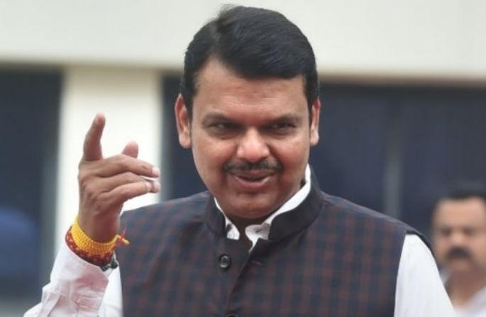 Devendra Fadnavis to visit Pune on Saturday; The politics of credit issue metro project is up once again | देवेंद्र फडणवीस शनिवारी पुणे दौऱ्यावर; मेट्रो प्रकल्पाच्या श्रेयवादाचं राजकारण पुन्हा एकदा तापण्याची शक्यता Devendra Fadnavis to visit Pune on Saturday; The politics of credit issue metro project is up once again | देवेंद्र फडणवीस शनिवारी पुणे दौऱ्यावर; मेट्रो प्रकल्पाच्या श्रेयवादाचं राजकारण पुन्हा एकदा तापण्याची शक्यता