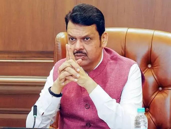 They are licking the shoes of certain people, the public is watching; Chief Minister Devendra Fadnavis criticizes Uddhav Sena | विशिष्ट लोकांचे ते जोडे चाटताहेत, जनता बघतेय; मुख्यमंत्री देवेंद्र फडणवीस यांची उद्धवसेनेवर टीका They are licking the shoes of certain people, the public is watching; Chief Minister Devendra Fadnavis criticizes Uddhav Sena | विशिष्ट लोकांचे ते जोडे चाटताहेत, जनता बघतेय; मुख्यमंत्री देवेंद्र फडणवीस यांची उद्धवसेनेवर टीका