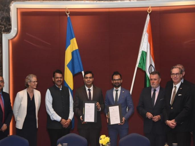 Devendra Fadnavis said Beginning of a new era in industrial relations between Sweden and Maharashtra | स्वीडन आणि महाराष्ट्राच्या औद्योगिक संबंधातील नव्या पर्वाची सुरुवात- देवेंद्र फडणवीस Devendra Fadnavis said Beginning of a new era in industrial relations between Sweden and Maharashtra | स्वीडन आणि महाराष्ट्राच्या औद्योगिक संबंधातील नव्या पर्वाची सुरुवात- देवेंद्र फडणवीस