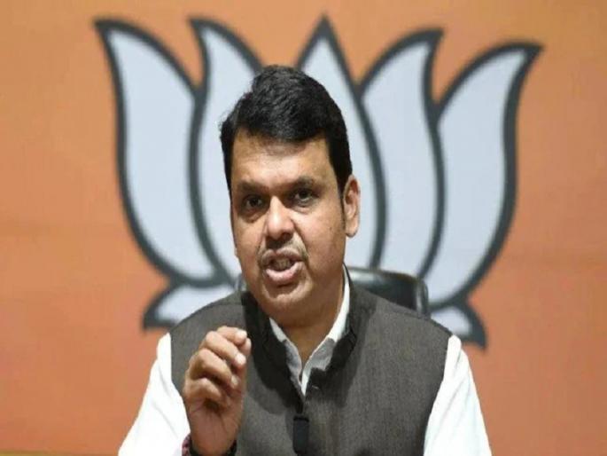 case was registered against in pune devendra fadnavis displaying black flags | देवेंद्र फडणवीस यांना काळे झेंडे दाखवून घोषणा दिल्याने आणखी एक गुन्हा दाखल