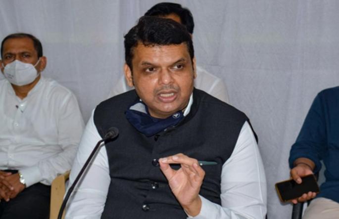 'CM should keep an eye on Shiv Sena's goons in the state', devendra fadanvis on shiv sena | 'राज्यात शिवसेनेच्या चाललेल्या गुंडाराजवर मुख्यमंत्र्यांचं लक्ष असायला हवं' 'CM should keep an eye on Shiv Sena's goons in the state', devendra fadanvis on shiv sena | 'राज्यात शिवसेनेच्या चाललेल्या गुंडाराजवर मुख्यमंत्र्यांचं लक्ष असायला हवं'