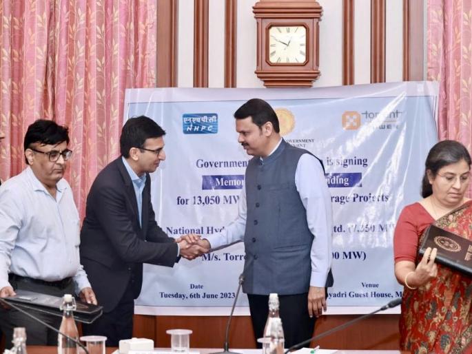 hydroelectric generation of 13 500 mw 71 thousand crore contracts says dcm devendra fadnavis | १३,५०० मेगावॅटची जलविद्युत निर्मिती; ७१ हजार कोटी रुपयांचे करार: देवेंद्र फडणवीस hydroelectric generation of 13 500 mw 71 thousand crore contracts says dcm devendra fadnavis | १३,५०० मेगावॅटची जलविद्युत निर्मिती; ७१ हजार कोटी रुपयांचे करार: देवेंद्र फडणवीस