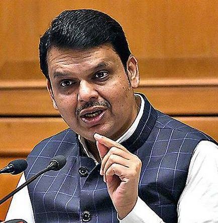 Modi government fulfills Congress promises: Devendra Fadnavis | कॉंग्रेसच्या आश्वासनांची मोदी सरकारने पूर्तता केली : देवेंद्र फडणवीस