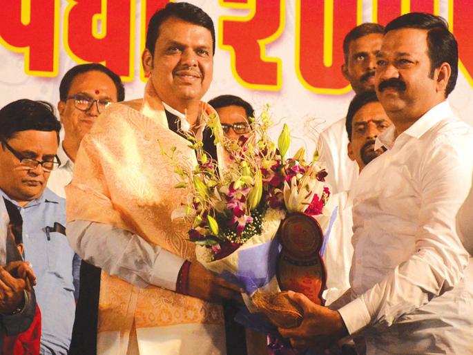 'Khelo India' has increased the importance of outdoor sports - Devendra Fadnavis | ‘खेलो इंडिया’मुळे मैदानी खेळांचे महत्त्व वाढले - देवेंद्र फडणवीस