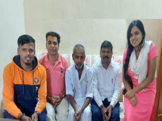 The search for Suryakant Patil, a senior assistant in Devgad Panchayat Samiti started after 15 years | चित्रपटातील कथा नाही वास्तव! १५ वर्षापुर्वी झाले होते बेपत्ता, वटपौर्णिमेदिवशी पत्नीला मिळाले सौभाग्य The search for Suryakant Patil, a senior assistant in Devgad Panchayat Samiti started after 15 years | चित्रपटातील कथा नाही वास्तव! १५ वर्षापुर्वी झाले होते बेपत्ता, वटपौर्णिमेदिवशी पत्नीला मिळाले सौभाग्य