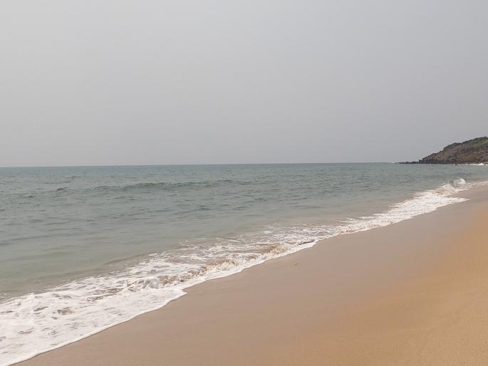 Six drowned in Devgad sea, one missing | मोठी घटना! देवगड समुद्रात पुण्यातील सैनिक स्कूलच्या चार विद्यार्थिनी बुडाल्या Six drowned in Devgad sea, one missing | मोठी घटना! देवगड समुद्रात पुण्यातील सैनिक स्कूलच्या चार विद्यार्थिनी बुडाल्या