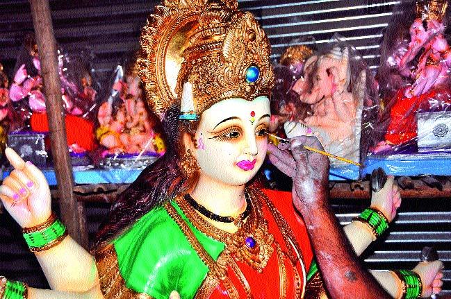 Today Divorced Navaratri, Ashwin Shukla Pratipada! | नवरात्र म्हणजे मातृशक्तीचा, निर्मितीशक्तीचा, आदिशक्तीचा उत्सव, आश्विन शुक्ल प्रतिपदेच्या तिथीवर आज घटस्थापना नवरात्रारंभ Today Divorced Navaratri, Ashwin Shukla Pratipada! | नवरात्र म्हणजे मातृशक्तीचा, निर्मितीशक्तीचा, आदिशक्तीचा उत्सव, आश्विन शुक्ल प्रतिपदेच्या तिथीवर आज घटस्थापना नवरात्रारंभ