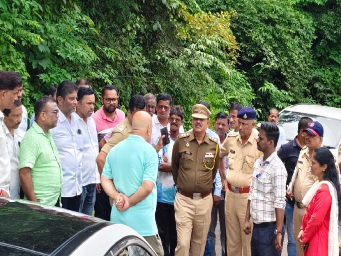 Goldsmith in Devrukh kidnapped and robbed of 14 lakhs | Ratnagiri Crime: अपहरण करुन सुवर्णकाला लुटले, १४ लाखांचा ऐवज लुबाडून वाटूळ येथे सोडले Goldsmith in Devrukh kidnapped and robbed of 14 lakhs | Ratnagiri Crime: अपहरण करुन सुवर्णकाला लुटले, १४ लाखांचा ऐवज लुबाडून वाटूळ येथे सोडले