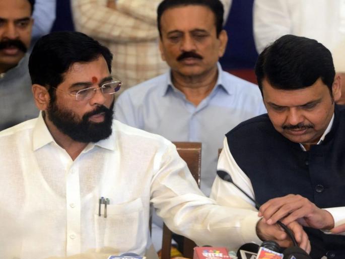 Thanks to Modi-Shah, but Devendra Fadnavis name was not mentioned in PC, why is Eknath Shinde displeasure? | कुजबुज: मोदी-शाहांचे आभार मात्र फडणवीसांचं नावही घेतलं नाही, शिंदेंची नाराजी का? Thanks to Modi-Shah, but Devendra Fadnavis name was not mentioned in PC, why is Eknath Shinde displeasure? | कुजबुज: मोदी-शाहांचे आभार मात्र फडणवीसांचं नावही घेतलं नाही, शिंदेंची नाराजी का?