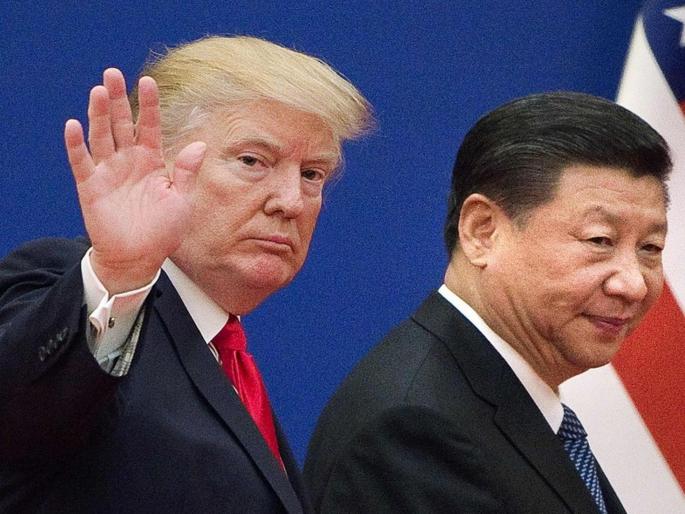 US action on China after India; TikTok, Wechat ban orders by donald trump | भारतानंतर चीनवर अमेरिकेची कारवाई; TikTok, Wechat बंदीचे आदेश US action on China after India; TikTok, Wechat ban orders by donald trump | भारतानंतर चीनवर अमेरिकेची कारवाई; TikTok, Wechat बंदीचे आदेश